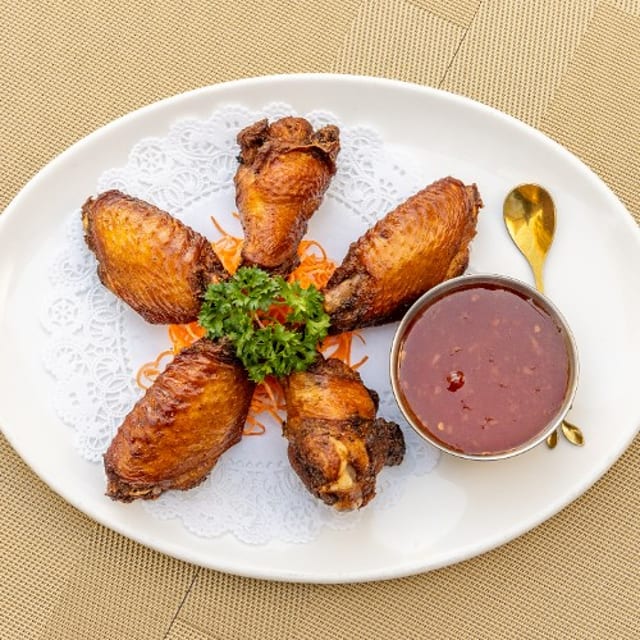 Kai Tod (Thai Wings).